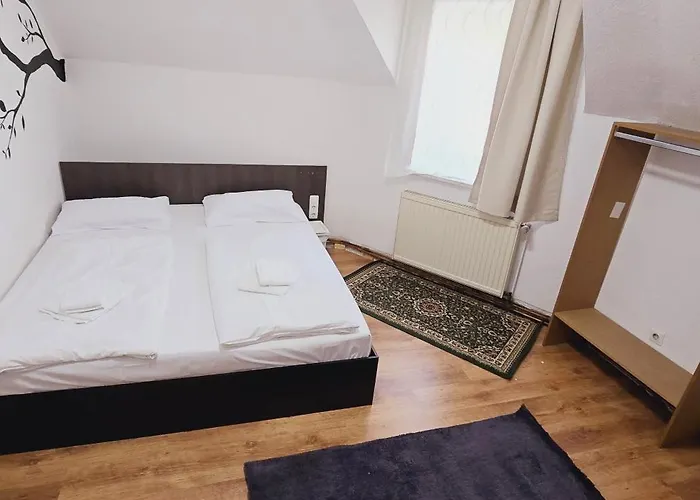 Zum Deutschen Eck 3*